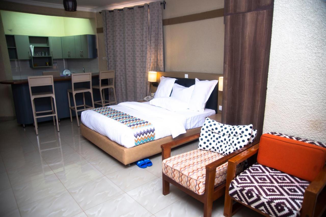 Quality Inn Hotel Kigali Exterior photo